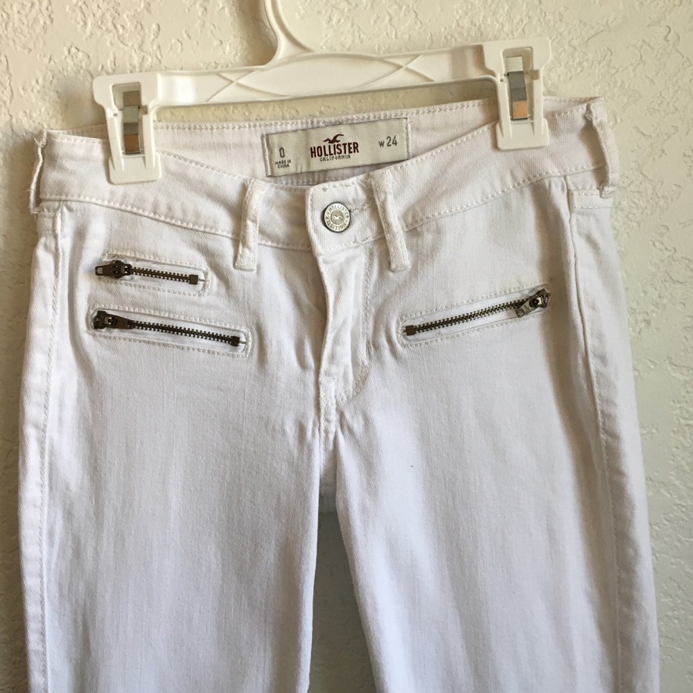Hollister white 3zipper skinny jeans